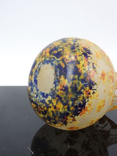 DAUM Nancy: Double glass vase with flared,...