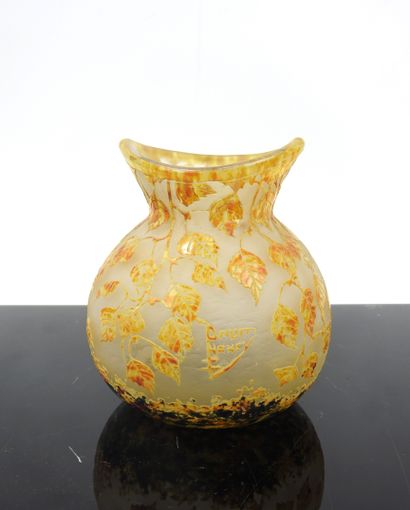 DAUM Nancy: Double glass vase with flared,...