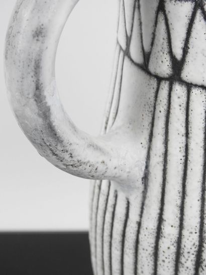 Jacques POUCHAIN (1927-2015): Light gray...
