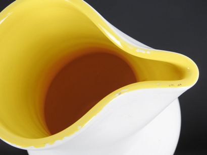 André BAUD (1903 - 1986) : White ceramic...