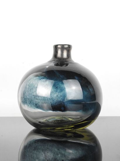 Claude MONOD (1944-1990): Glass ball vase...