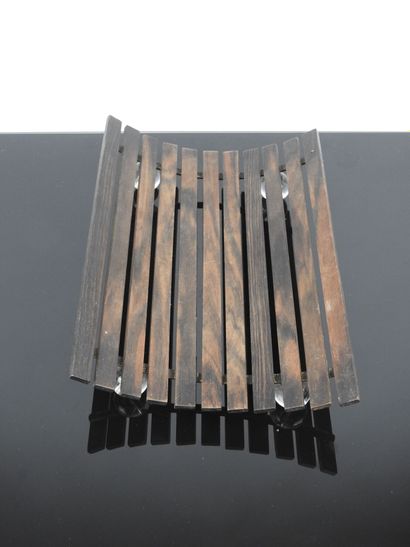 CORBEIL made of 11 pallissander slats resting...