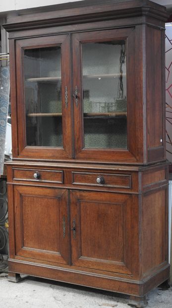 Meuble deux corps, partie supérieure vitrée...