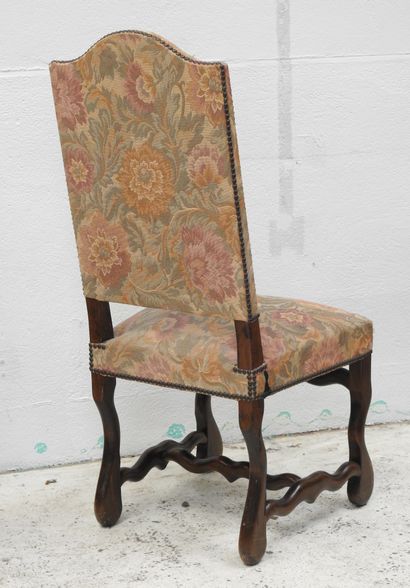 Suite de 6 chaises de style Louis XIII en...