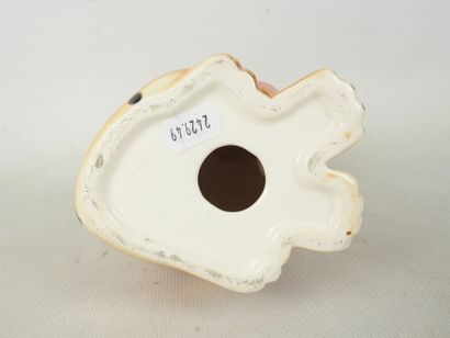 ATHEZZA: Pig in beige and gray crackle ceramic....