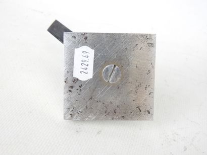 PAIR OF PIPES HOLDERS or ASHTRAYS in silver-plated...