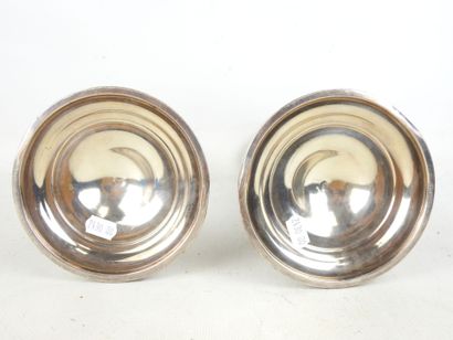 PAIR OF CANDLES in silver-plated metal. H....