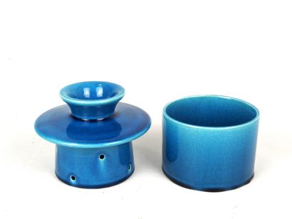 Circular FAISSELLE POT in blue glazed ceramic....