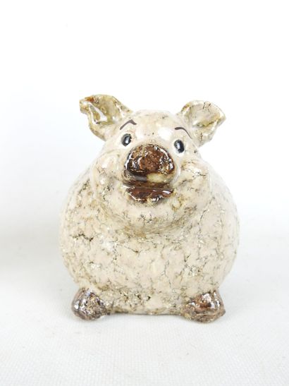 ATHEZZA: Pig in beige and gray crackle ceramic....