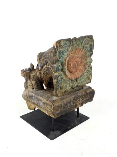 SRI LANKA: Carved wooden capital with floral...