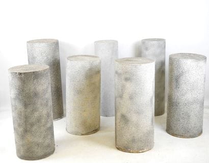 SIX LARGE PRESENTOIRS - Cylindrical cardboard...