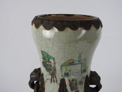 CHINA: Nanking vase with two handles in cracked...