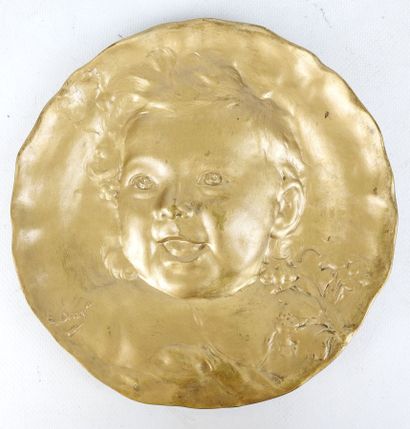 After Émile DERRÉ (1867-1938). Circular relief...