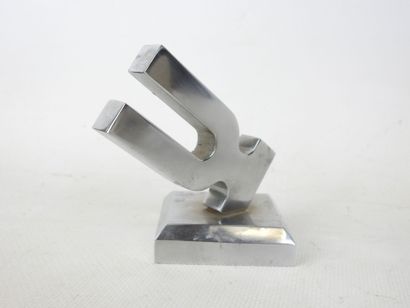 PAIR OF PIPES HOLDERS or ASHTRAYS in silver-plated...