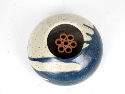 Gérald POTT (born 1936): Partially blue-glazed...
