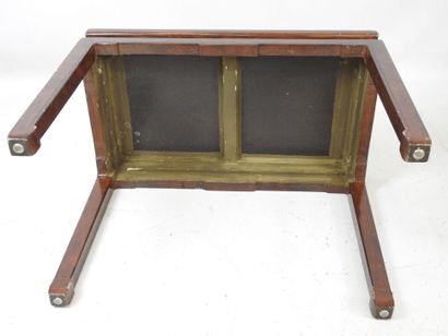 CHINA (in the taste of) : Pair of low tables...