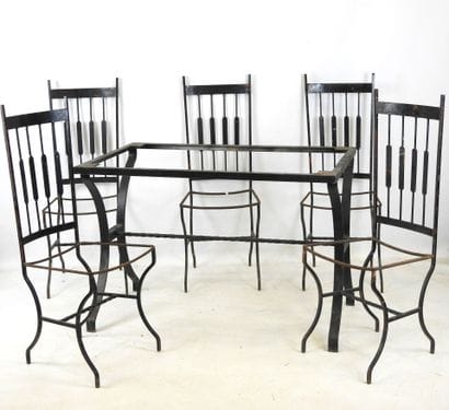 GARDEN SALON in wrought iron with twisted...