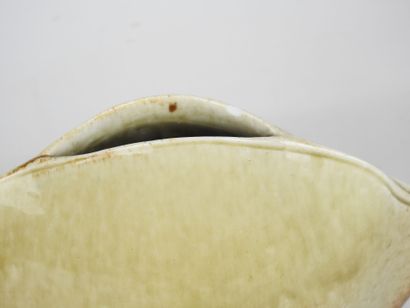 Beige glazed ceramic lens vase. H: 18 - L:...