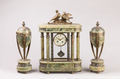 Green onyx, cloisonné and bronze mantelpiece...