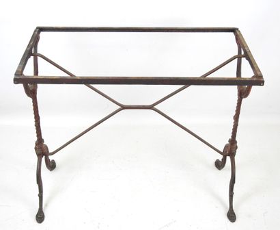 PASQUIER à TOURS: Wrought-iron bistro table...