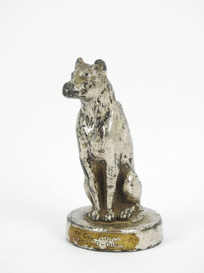 AUTOMOBILE MASCOTTE in silver-covered alloy...