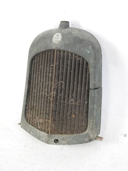 Metal car CALENDER with radiator. Jean Gallay...