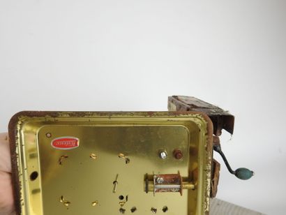 ARTISAN - Sawmill. Mechanical game in lithographed...