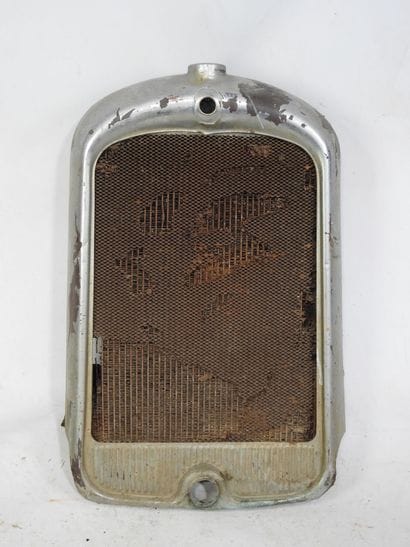 Metal car CALENDER with radiator. Brand Chausson....