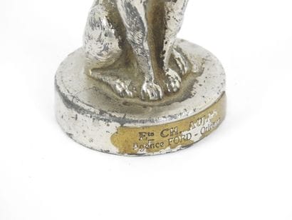 AUTOMOBILE MASCOTTE in silver-covered alloy...