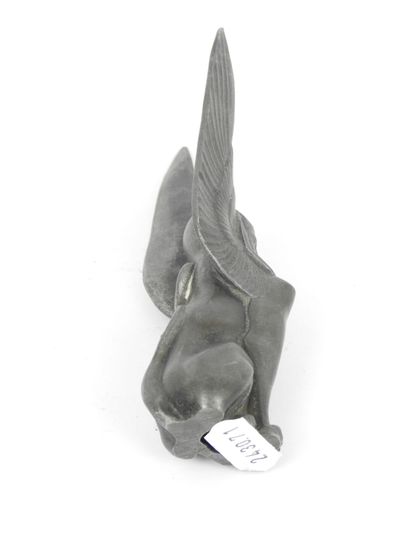AUTOMOBILE MASCOTTE in pewter decorated with...