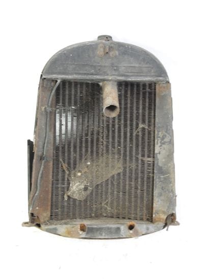 Metal car CALENDER with radiator. Jean Gallay...