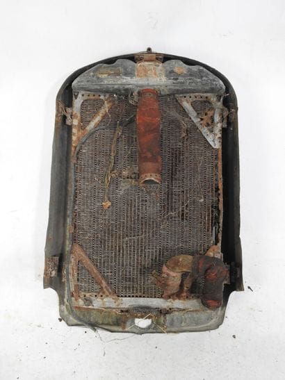 Metal car CALENDER with radiator. Brand Chausson....