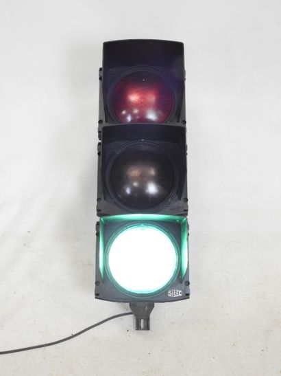 SILEC: French tricolor traffic light. 1970s....