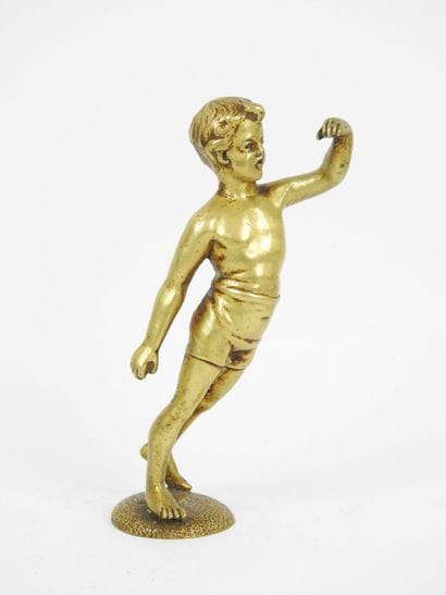 AUTOMOBILE MASCOTTE in gilded bronze, decorated...
