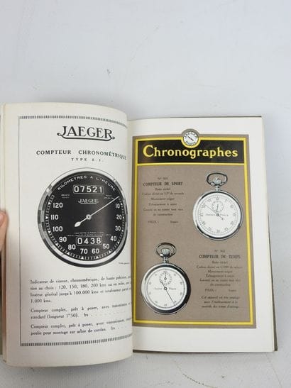 AUTOMOBILE CATALOGUE: JAEGER - Counters &...