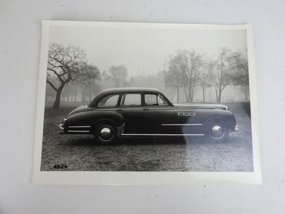 SEVEN AUTOMOTIVE PHOTOGRAPHS including PS,...