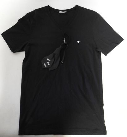 DIOR - Hommes
T-shirt col V en coton de couleur...