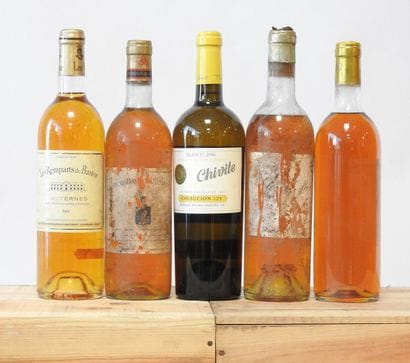 5 bottles
1 Les Remparts de Bastor - Sauternes...