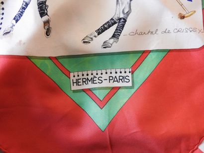HERMES - Paris
Carré en soie modèle Monde...