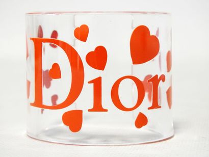 Christian DIOR
Manchette coeurs en ABS translucide...