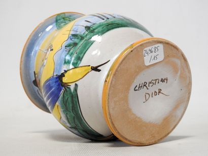 Christian DIOR
Vase en faïence dans le goût...