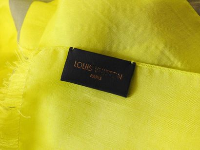 Louis VUITTON
Étole coton et soie monogrammée...