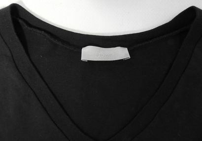 DIOR - Hommes
T-shirt col V en coton de couleur...