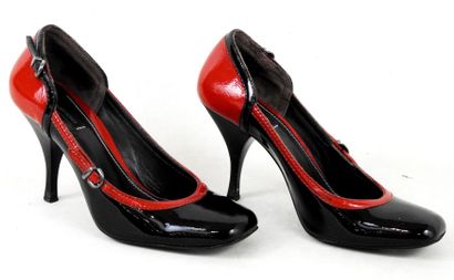 Kurt GEIGER
Paire d'escarpins vernis noir...