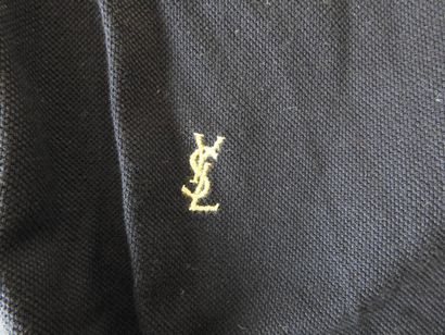 Yves SAINT-LAURENT pour Homme
Polo col en...