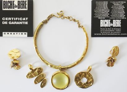BICHE de BERE - Paris
Set including gilded...