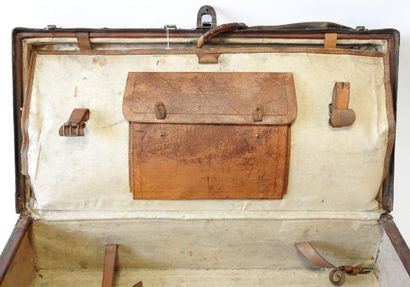 Louis VUITTON - Paris
Rectangular cabinet...