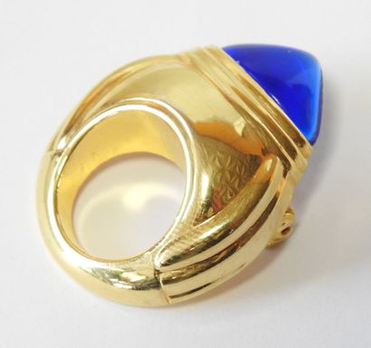 BOUCHERON - Fragrances - Paris
Brooch in...
