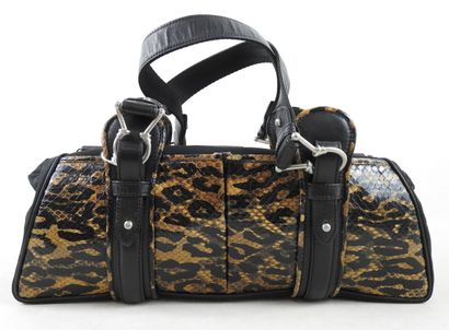 Gianfranco FERRE
Sac à main de femme motif...