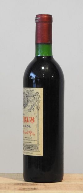 1 bottle
Château Petrus - Pomerol - 1971
Minor...